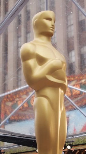Oscars Statue